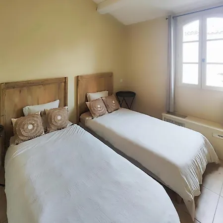 Prázdninový dům 2 Bedroom Amazing In Saint-laurent-de-la-ca