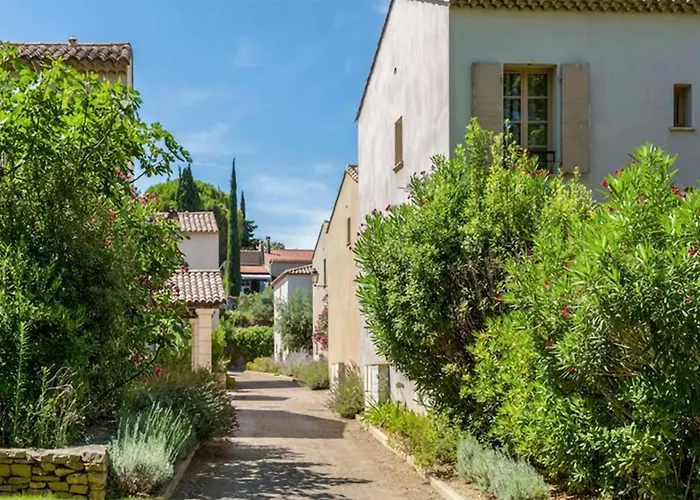 Σπίτι διακοπών 2 Bedroom In Saint-laurent-de-la-ca